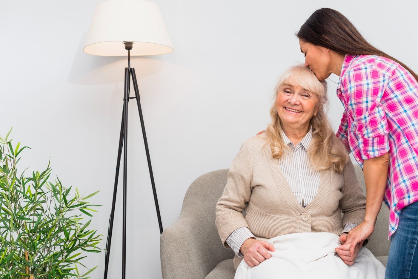 A live-in carer supporting a client at home