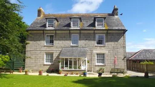 Trefula House