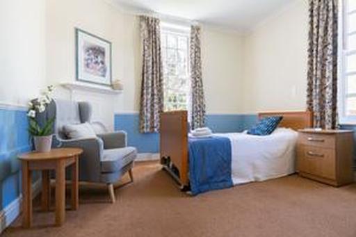 Aldringham Court