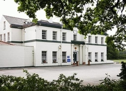 Wyndthorpe Hall & Gardens Care Home