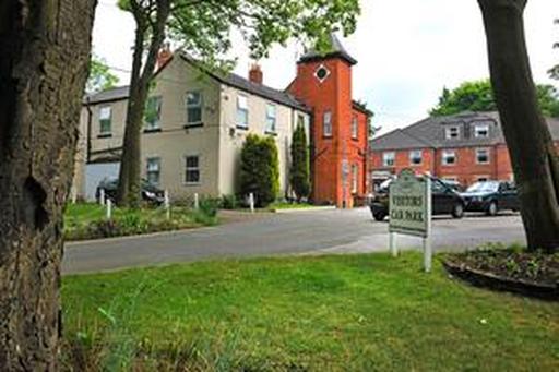The Lakes Care Centre