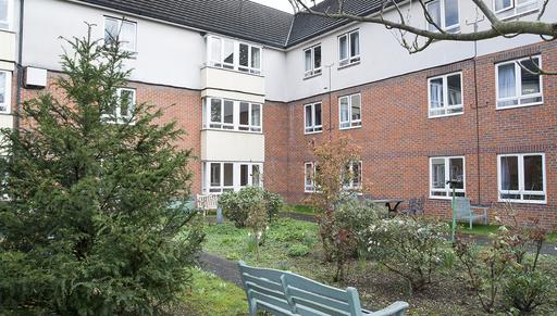 Woodlands House Care & Nursing Home