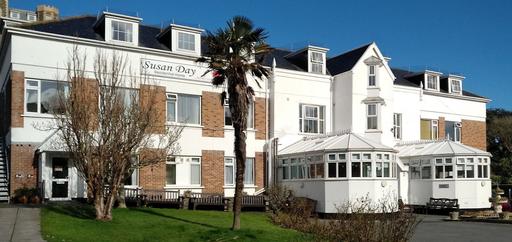 South Lodge