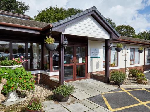 Plas-Y-Dderwen Care Home