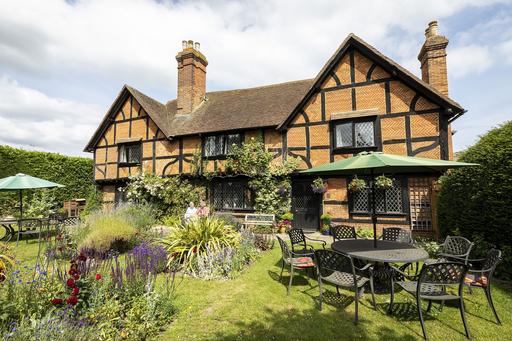 Old Raven House