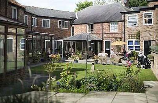 Oak Trees Care Home
