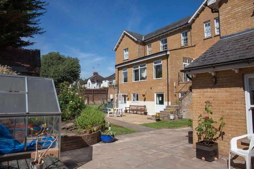 Willow Grange Nursing Home