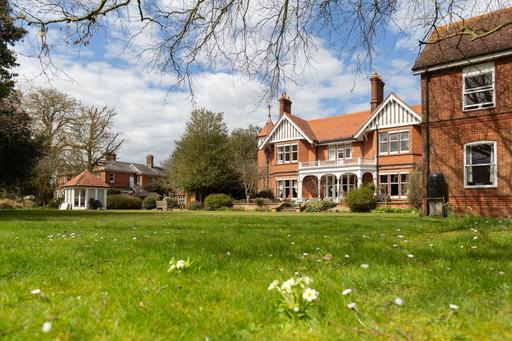 Maynell House