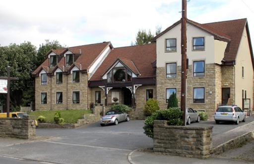 Meadowbrook Manor