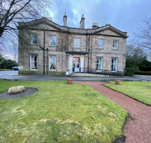 Knells Country House
