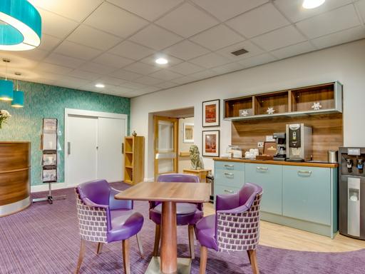 Kingsland House