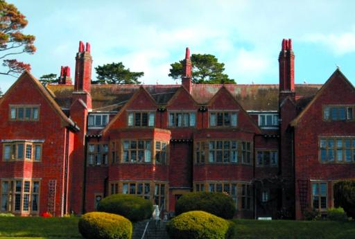 Knappe Cross Care Centre