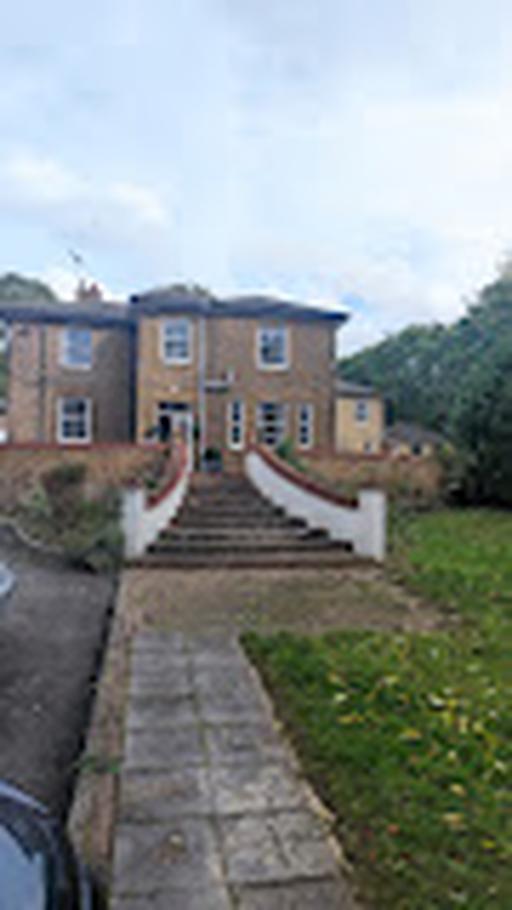 Kentwood House