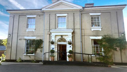 Holmwood House Care Centre