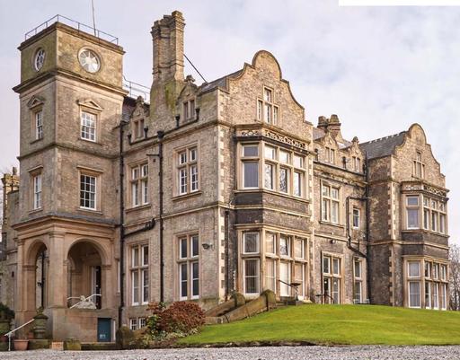 Holderness House