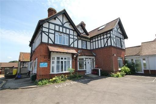 Holm Lodge