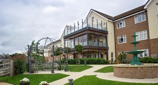 Green Tree Court