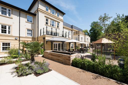 Chamberlain Court