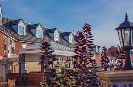 Waterside Grange