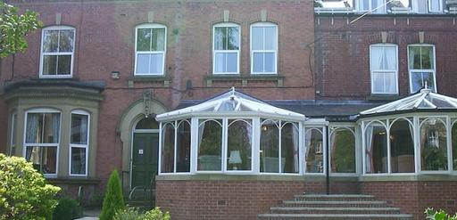 Dyneley House