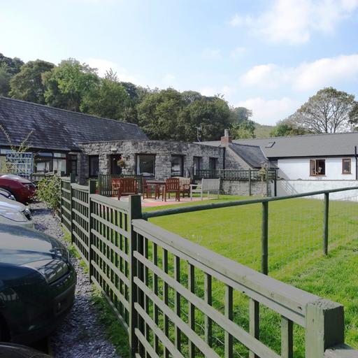 Valley Lodge