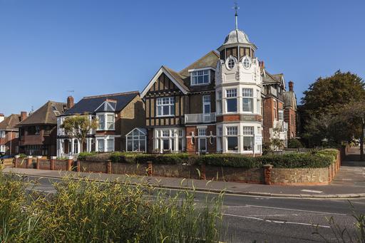 Crowstone House