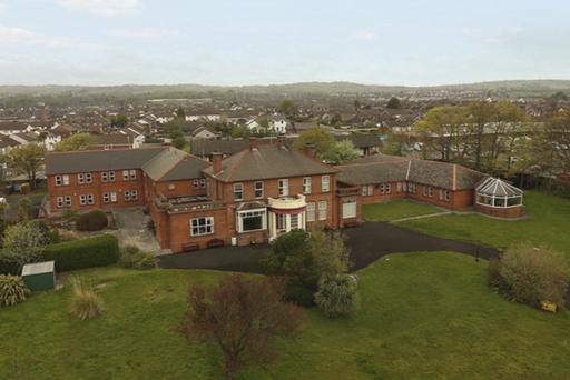 Victoria Court