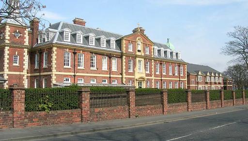 Victoria House