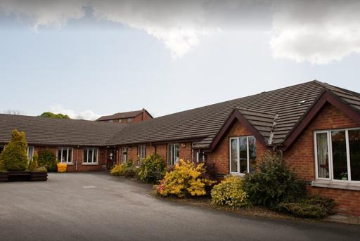 Cedarhurst Lodge