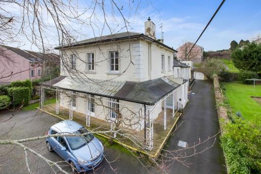 Carisbrooke Nursing Home