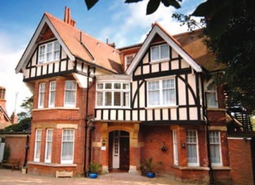 Carlisle Lodge