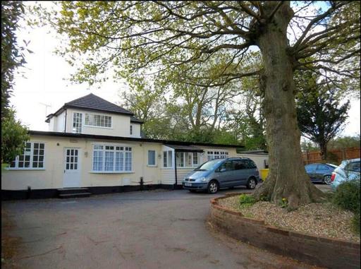 Burntwood Lodge