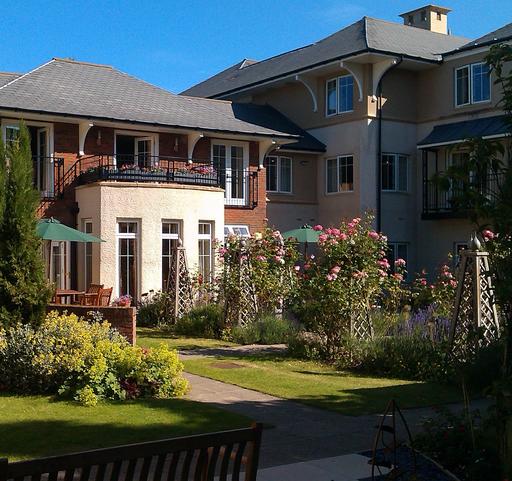Braemar Lodge