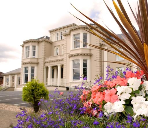 Belleaire House
