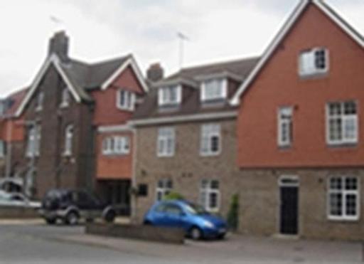 Ashton Lodge