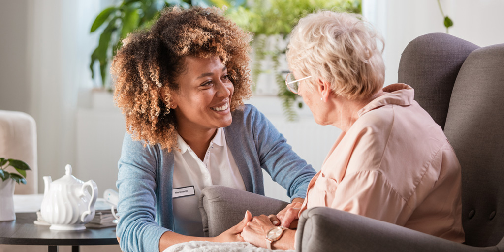Elder Care Through Agencies Vs. Private Care providers