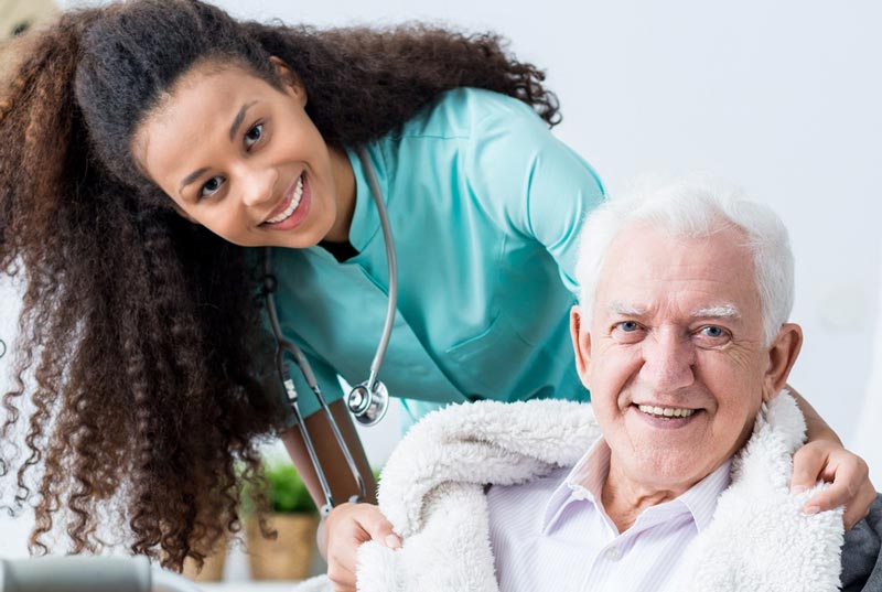 How to Hire a Dementia Caregiver?